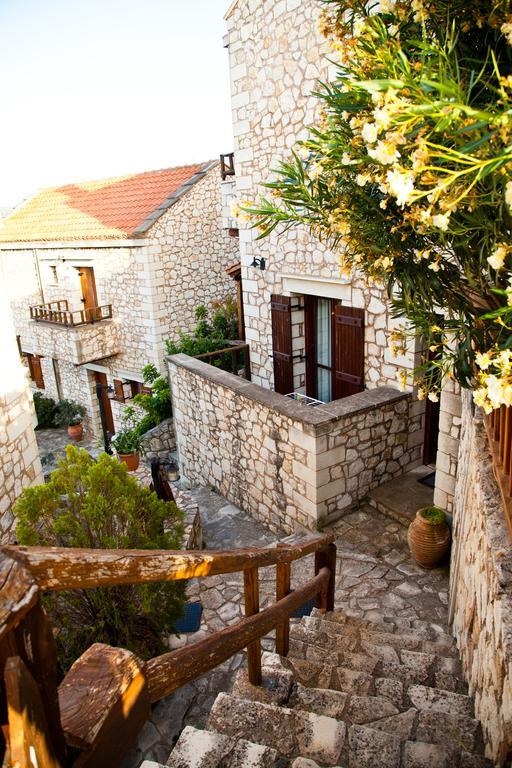 Tsivaras Villas Rom bilde