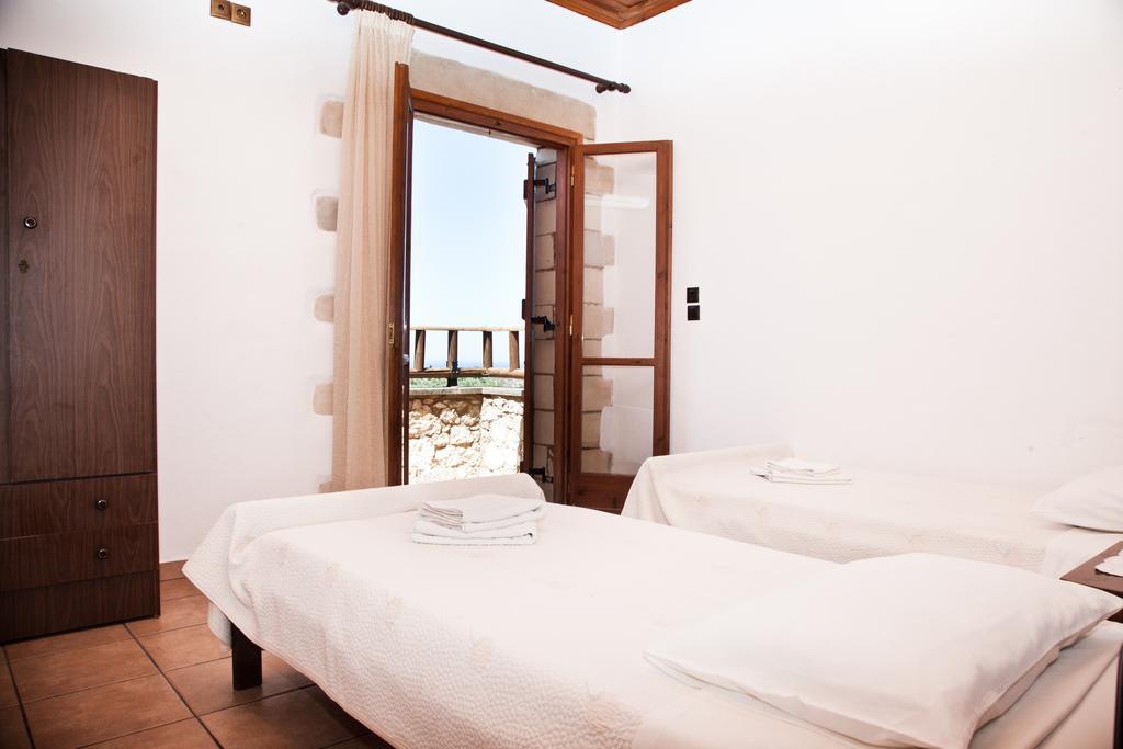 Tsivaras Villas Rom bilde