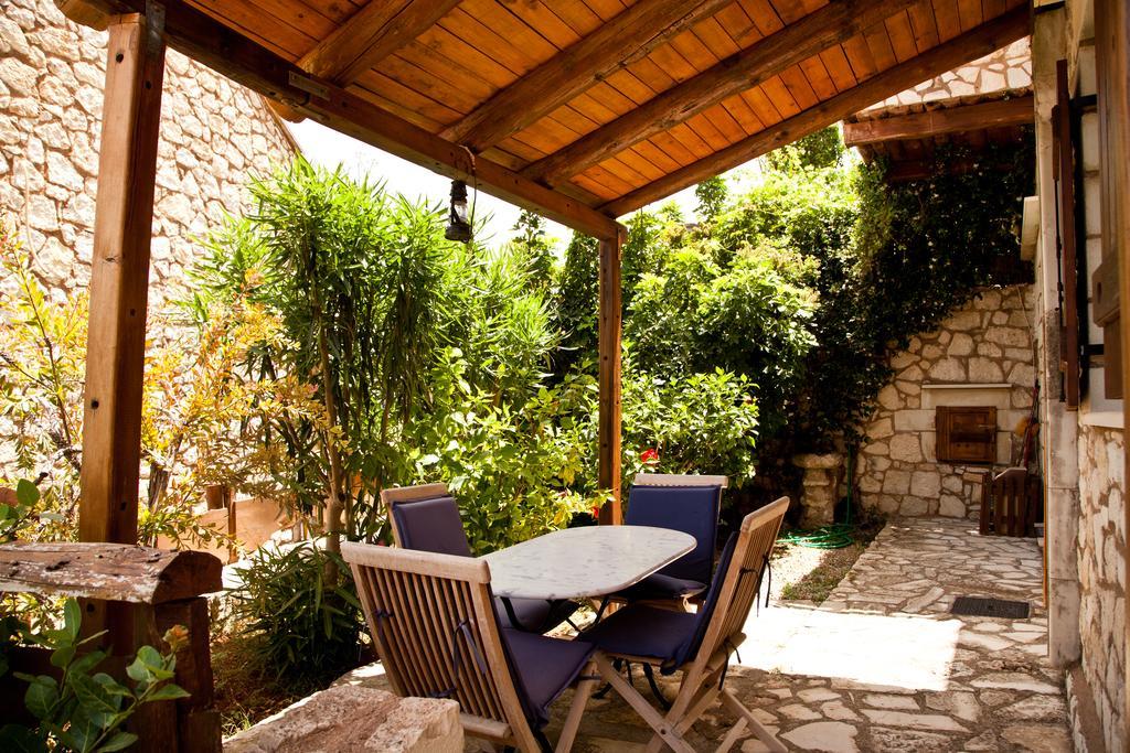 Tsivaras Villas Rom bilde