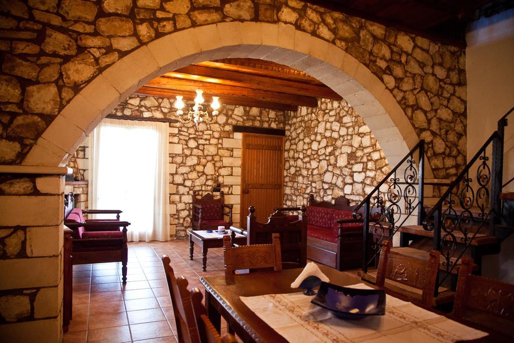 Tsivaras Villas Rom bilde