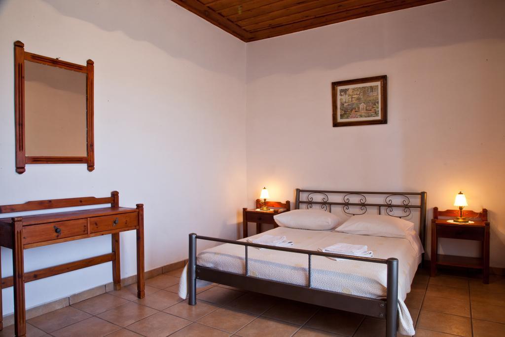 Tsivaras Villas Rom bilde